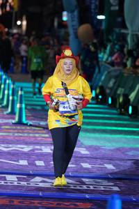 BIB: 440
                            <button type="button" onclick="openModal(26261040)" class="btn btn-primary btn-sm float-right btn-popup" data-toggle="modal" data-target=".modal-high-quality">
                        <i class="fas fa-shopping-cart"></i> Add to Cart
                    </button>
                                            <button type="button" onclick="isThisMe(26261040, true)" class="btn btn-success btn-sm float-right btn-popup btn-isme hidden" data-toggle="tooltip" data-placement="bottom" title="นี่คือรูปของคุณใช่ไหม คลิกที่นี่เพื่อเอาเข้าอัลบั้ม">
                        <i class="fas fa-plus"></i> Add to album
                    </button>
                    <button type="button" onclick="isThisMe(26261040, false)" class="btn btn-warning btn-sm float-right btn-popup btn-isnotme hidden">
                        <i class="fas fa-ban"></i> Remove from album
                    </button>